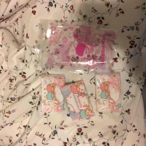 Little twin stars tissue set