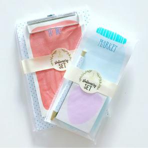 Target Strawberry Market Stationary Sets