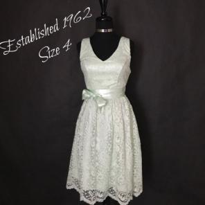 Established 1962 Brand Dress, Size 4