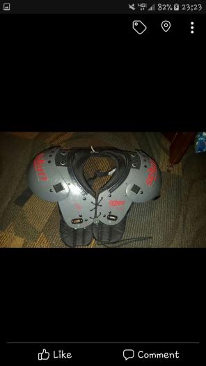Schutt shoulder pads