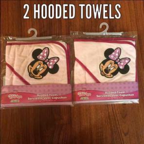 2 Hooded towels Minnie Mouse