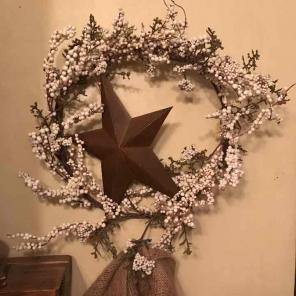 Berry w/star wreath