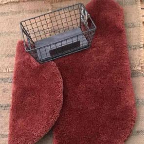 Bathroom Rug Set & Metal Storage Basket