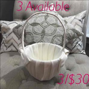 Brand new ivory flower girl baskets