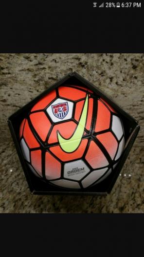Nike ordem 3 official match ball