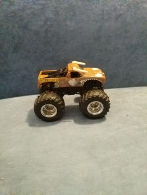 Brown bulldozer