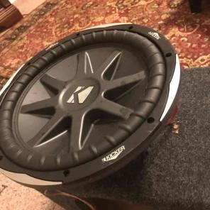 Kicker CVX Dual 2 ohms w/ box SPL 2600w