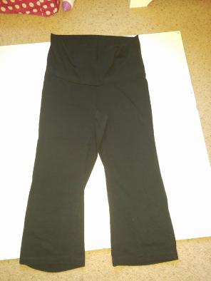 Black maternity yoga pants