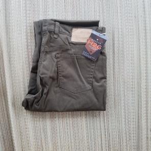 33x32 men's haggar corduroy