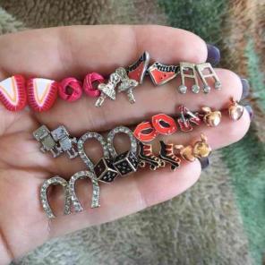 14 pairs earrings