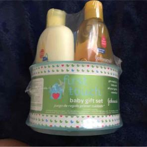 Baby gift set