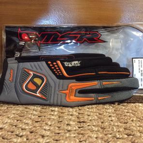 ATV/Bike Gloves Size Medium & Shockwears