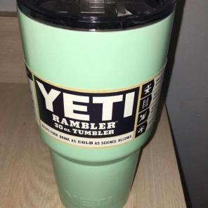 Yeti 30 Oz!!!! New