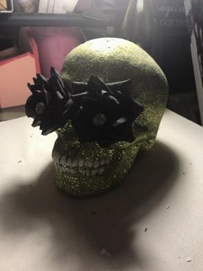 Sparkley Skull Head