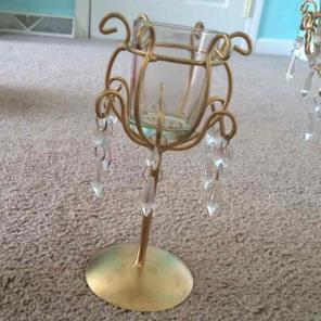 Single tier gold crystal centerpiece
