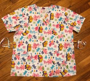 SCRUBS TOP Size L Disney Winnie-the-Pooh