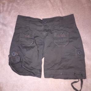 Jolt Jeans Capri Shorts