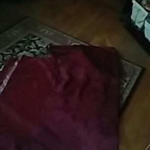 King bedskirt