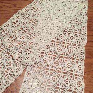 Vintage crochet table runner