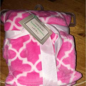 Pink soft blanket