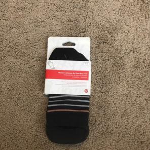 Lululemon Ultimate No Show Socks