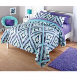 New Reversible Full/Queen Comforter Set!