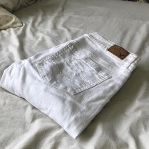 Destroyed AE Boyfriend Jeans FREESHIP