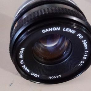 Canon lens