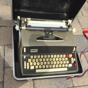 Electric Typewriter