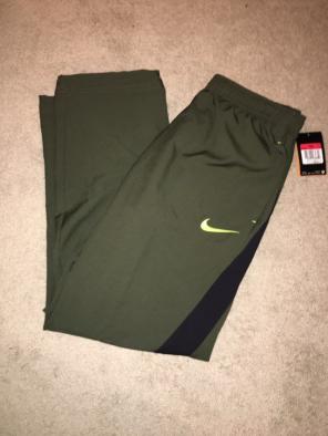 New Men's Large Nike Pants