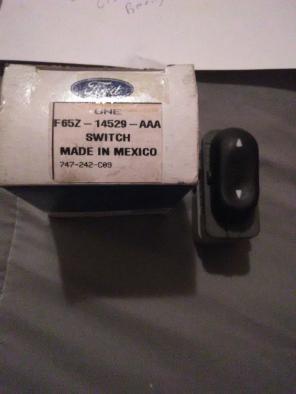 1997-98 ford expedition window swifch