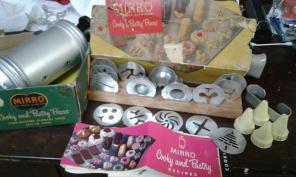Vintage Mirro Cooky & Pastry Press♡
