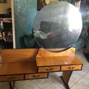 Gloss finished dresser with mirror