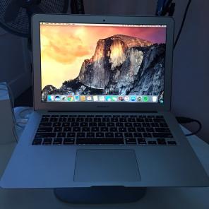 13" MacBook Air (with free accessories)