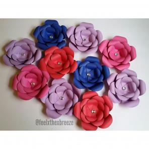 HOLD Set of 10 Colorful Paper Flowers