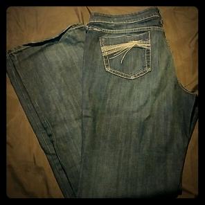 Ariat dark washed denim jeans size 34