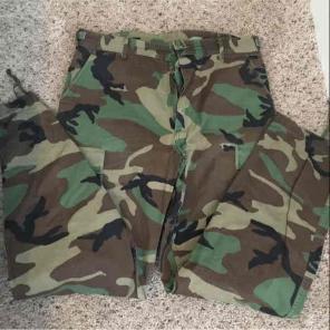 Army pants (Medium Regular)