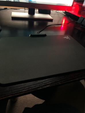 Razer Chroma Firefly (Mousepad