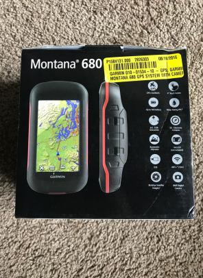 Garmin Montana 680 GPS System w/ Camera