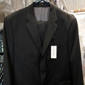 Calvin Klien Nwt dark gray 2 piece suit