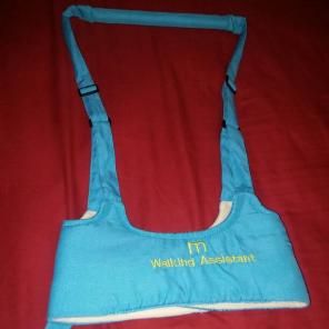 Walking assistant for toddlers