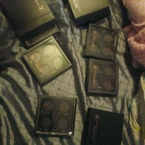 Anastasia empty pallets