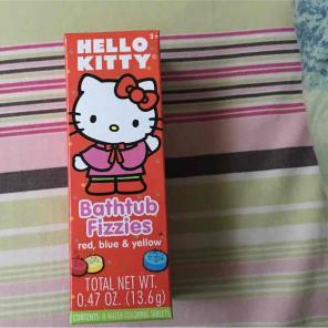 Hello kitty bathtub fizzies