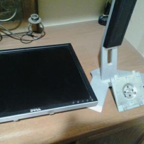 Broken dell monitor