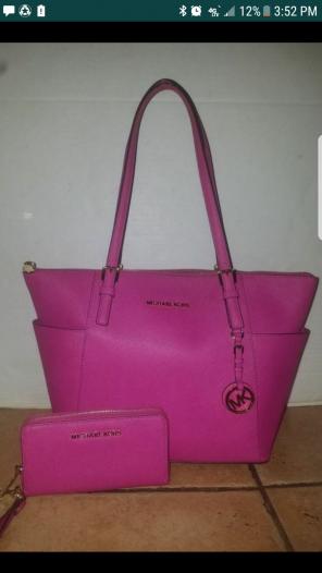 MK Michael Kors Tote and Wallet Pink Set