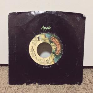 Kiss Vinyl Record 45 Detroit Rock City