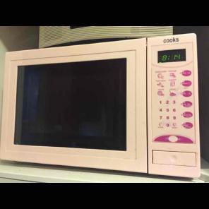 Pink microwave