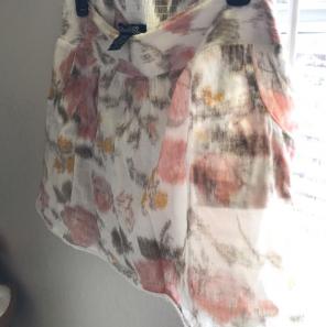 Pink And White Floral Skirt With Pockets