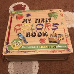 Melissa & Doug Wood Magnetic Colors Book