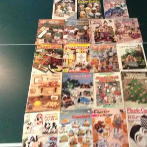 19 Plastic canvas and leaflets